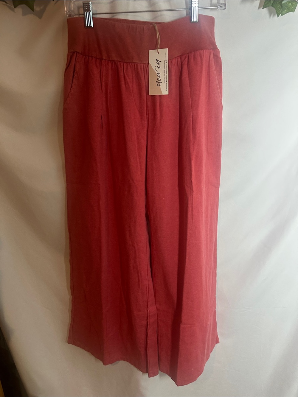 Wide Leg Pull-On Pants in Rust color